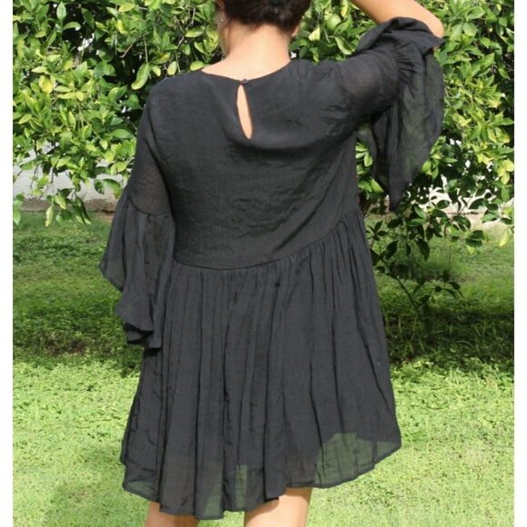 Umgee Boho Black floral Embroidered Mini Dress Size Small Bell-Sleeve Casual - Picture 9 of 12